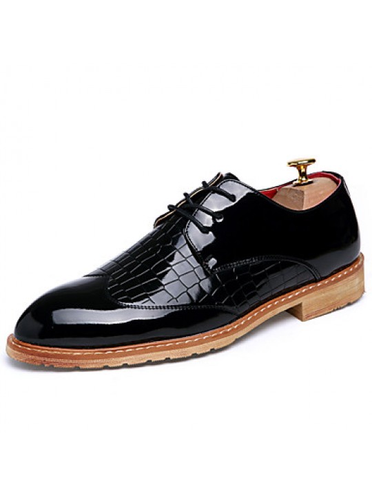 Men's Shoes Leatherette Casual Oxfords Casual Low Heel Lace-up Black / Red / White / Navy  