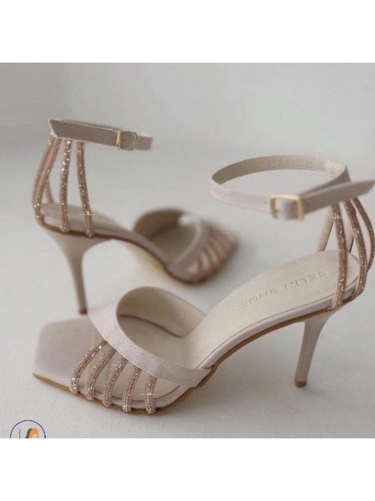 Women Fashion Sexy Plus Size Solid Color Hollow Rhinestone Square Heeled Sandals