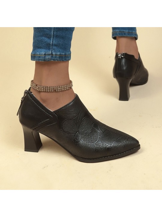 Women Fashion Plus Size English-Style Pointed Toe Embossed Mid-Heel Short Boots