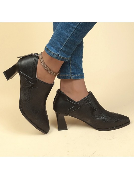 Women Fashion Plus Size English-Style Pointed Toe Embossed Mid-Heel Short Boots